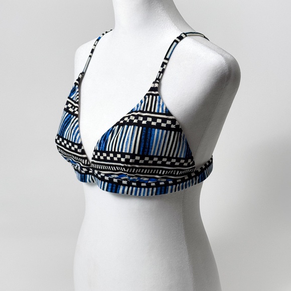 🖤 J.Crew Triangle Bikini Top – Black, Blue & White Geo Print – Size Medium - Picture 1 of 14
